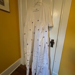 anthropologie Pilcro Maxi dress white with florals